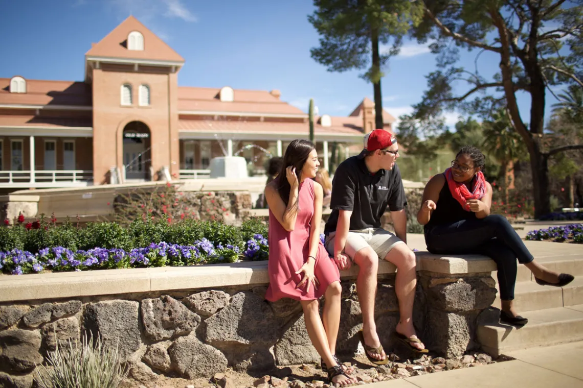 Students in front of Old Main